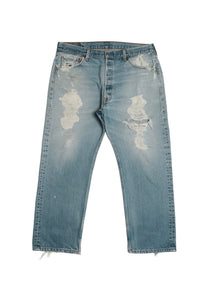 Vintage Levi’s • 34 mens / 32 wmns
