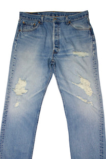 Vintage Levi’s • 34 mens / 32 wmns