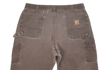 Vintage Carhartt Jeans • 34 mens / 32 wmns
