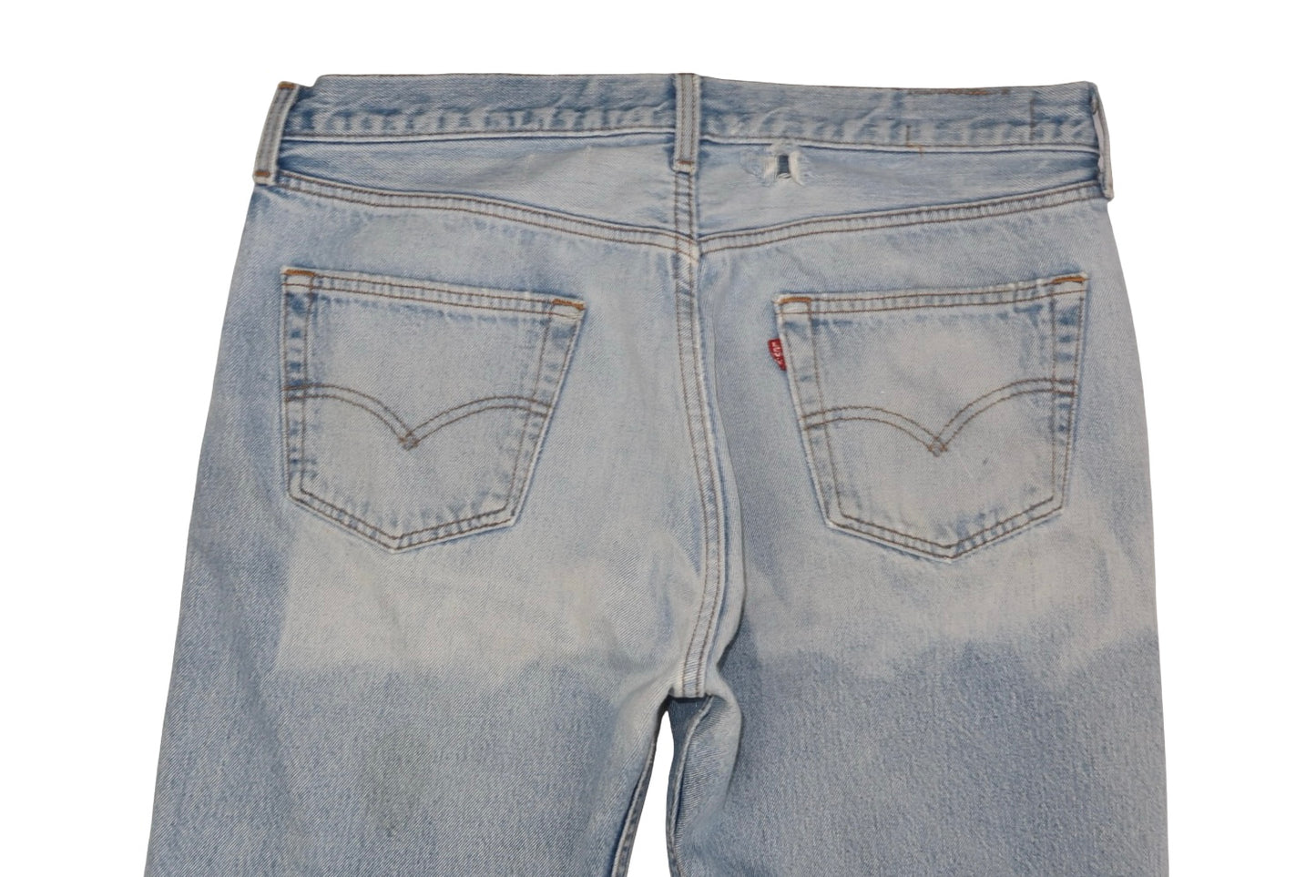 Vintage Levi’s • 36 mens / 34 wmns