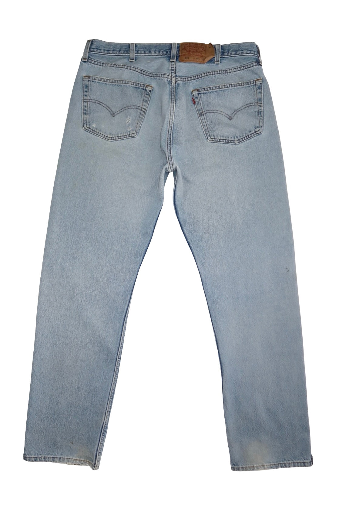Vintage Levi’s • 38 mens / 36 wmns