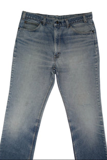 Vintage Levi’s • 36 mens / 34 wmns