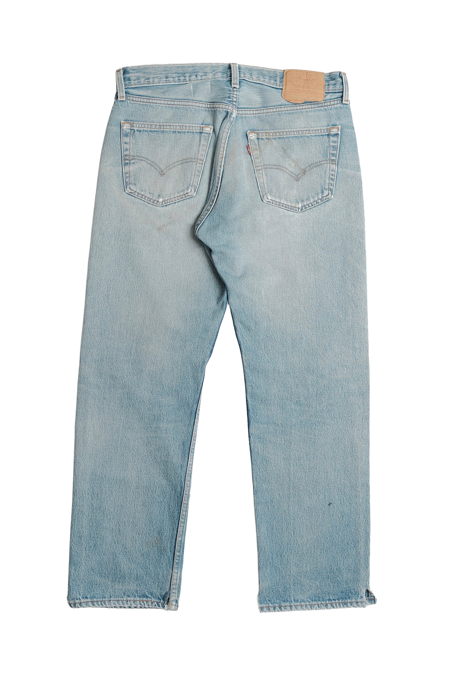 Vintage Levi’s • 33 mens / 31 wmns