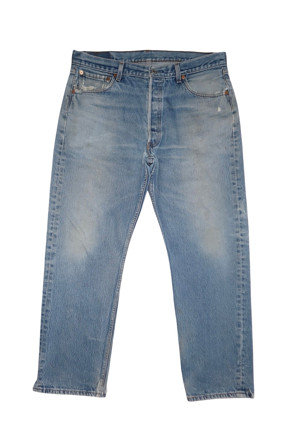 Vintage Levi’s • 36 mens / 34 wmns