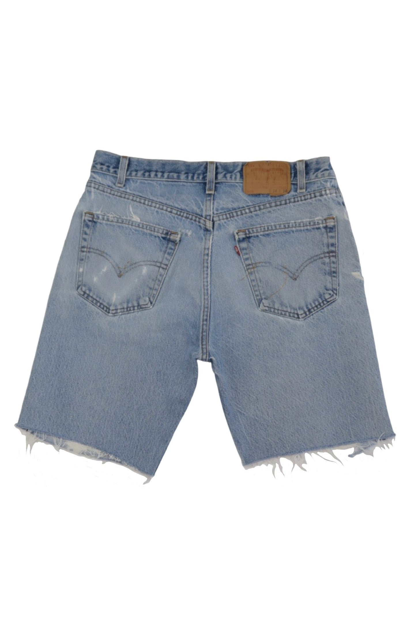 Vintage Levi’s Shorts • 32 mens / 30 wmns