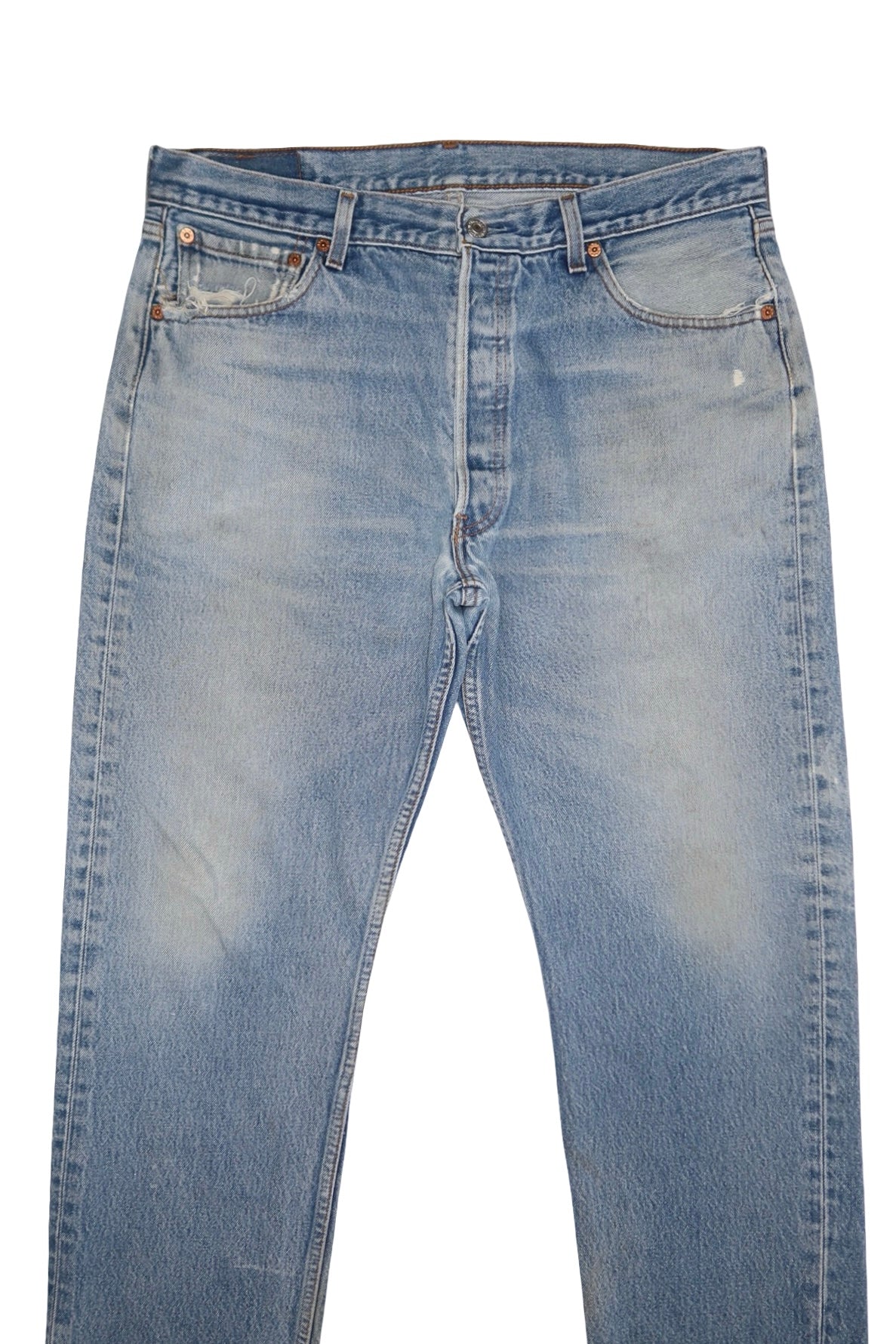 Vintage Levi’s • 36 mens / 34 wmns