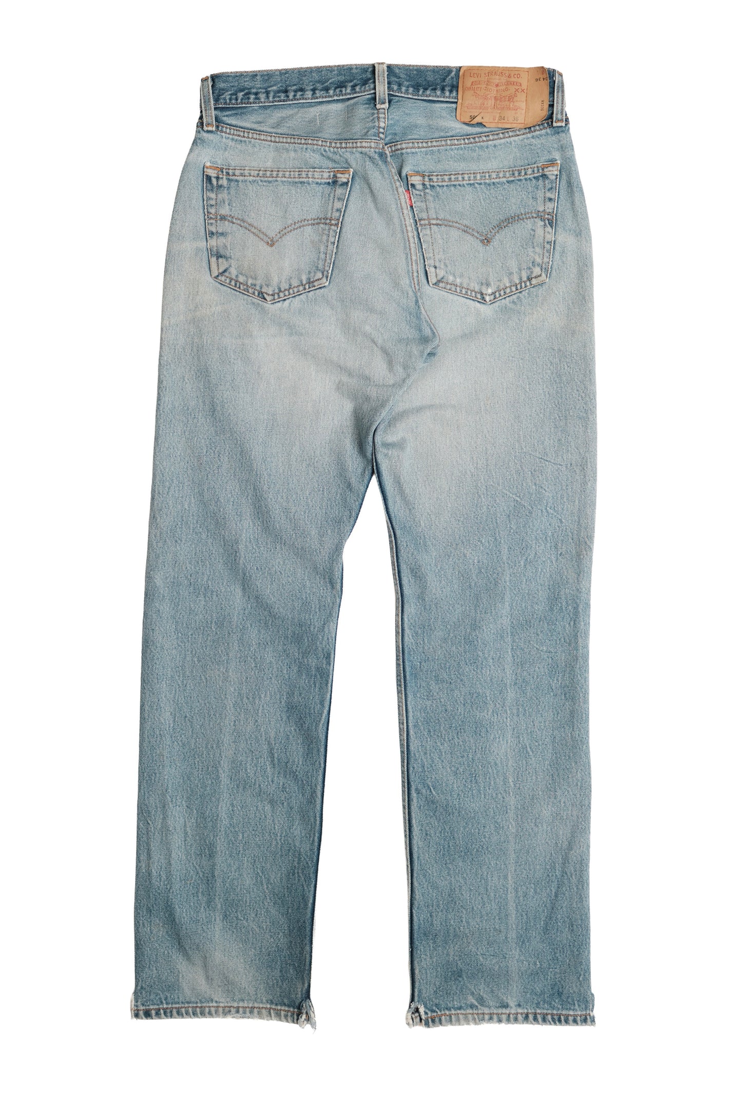 Vintage Levi’s • 32 mens / 30 wmns