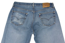 Vintage Levi’s • 34 mens / 32 wmns