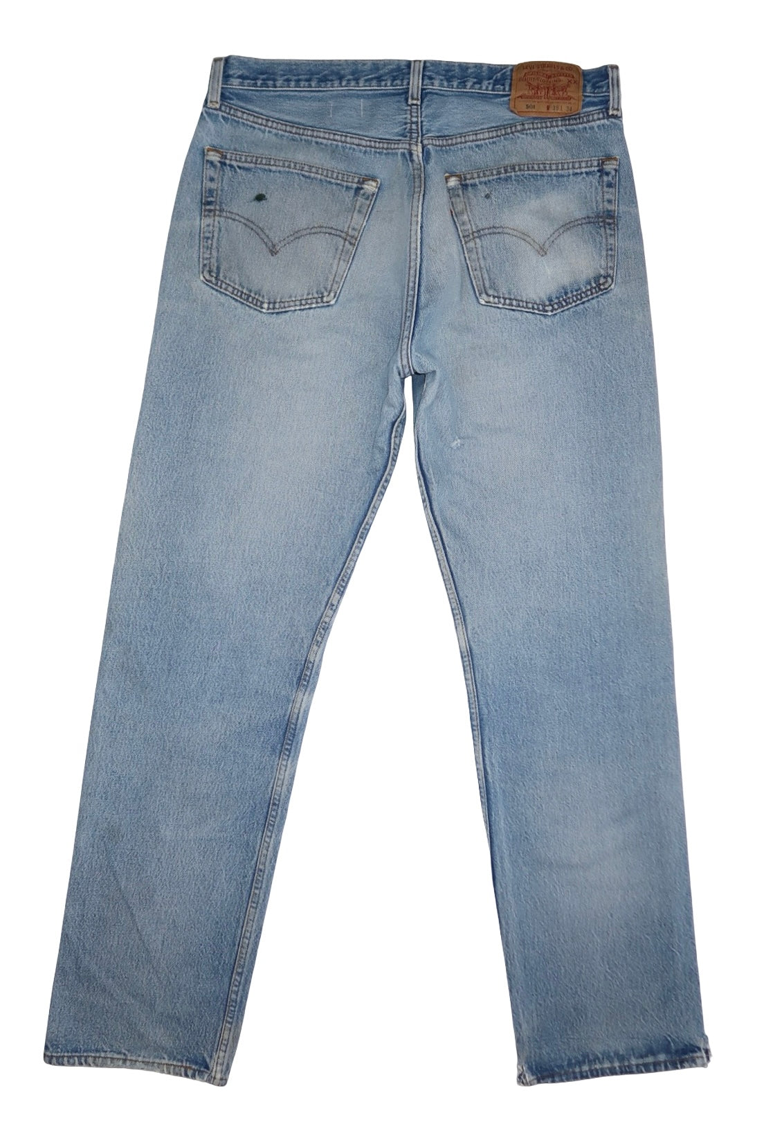 Vintage Levi’s • 36 mens / 34 wmns