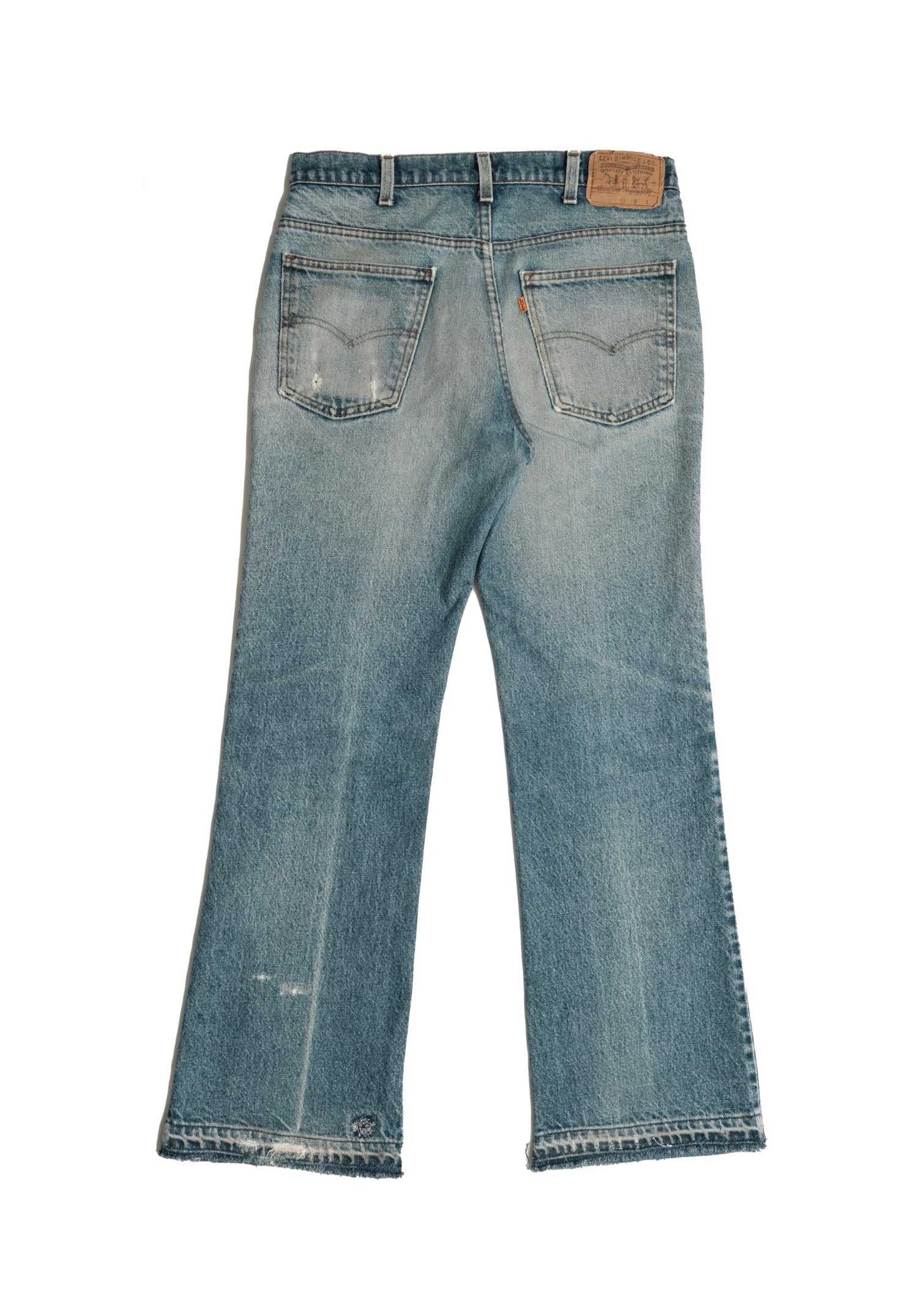 Vintage Levi’s • 32 mens / 30 wmns