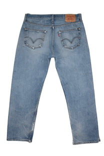 Vintage Levi’s • 34 mens / 32 wmns