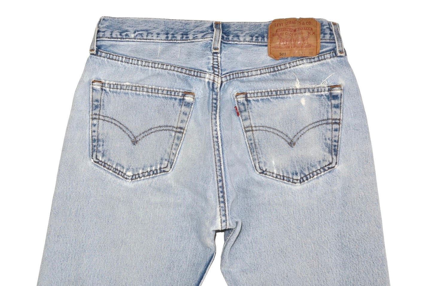 Vintage Levi’s • 30 mens / 28 wmns