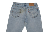 Vintage Levi’s • 34 mens / 32 wmns