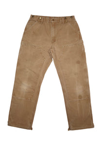 Vintage Carhartt Jeans • 34 mens / 32 wmns