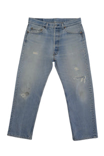 Vintage Levi’s • 33 mens / 31 wmns