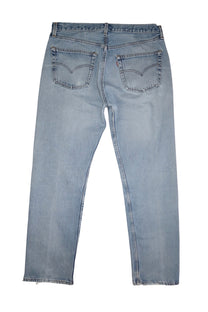 Vintage Levi’s • 36 mens / 34 wmns