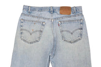 Vintage Levi’s • 33 mens / 31 wmns