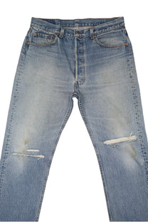 Vintage Levi’s • 32 mens / 30 wmns