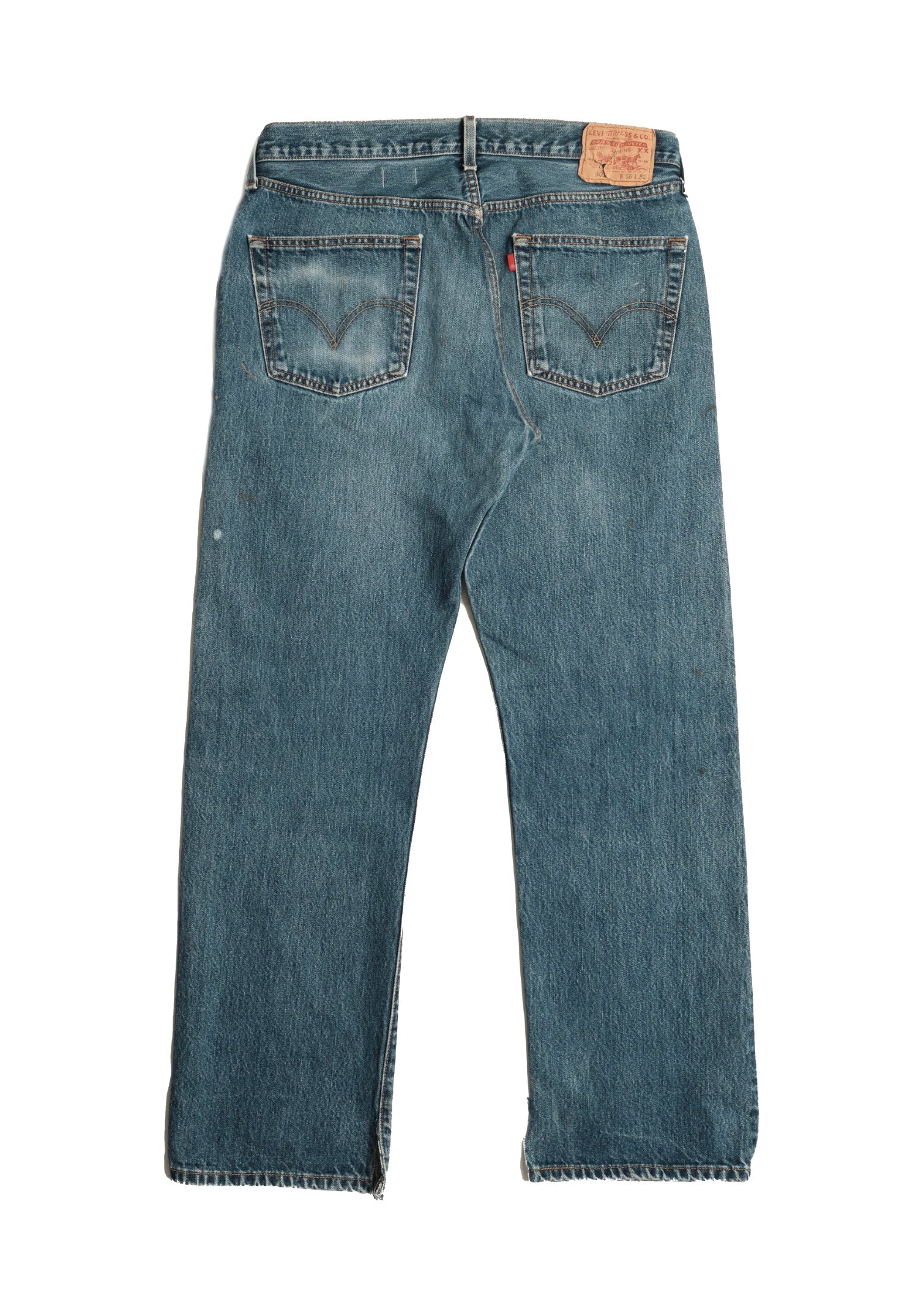 Vintage Levi’s • 34 mens / 32 wmns