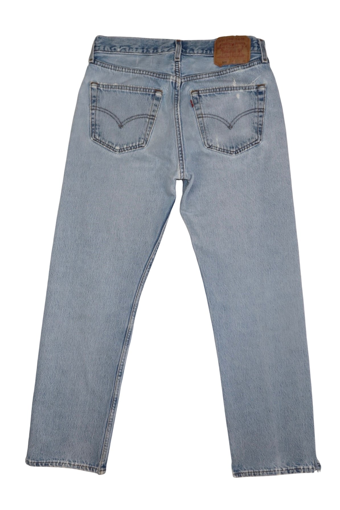 Vintage Levi’s • 30 mens / 28 wmns