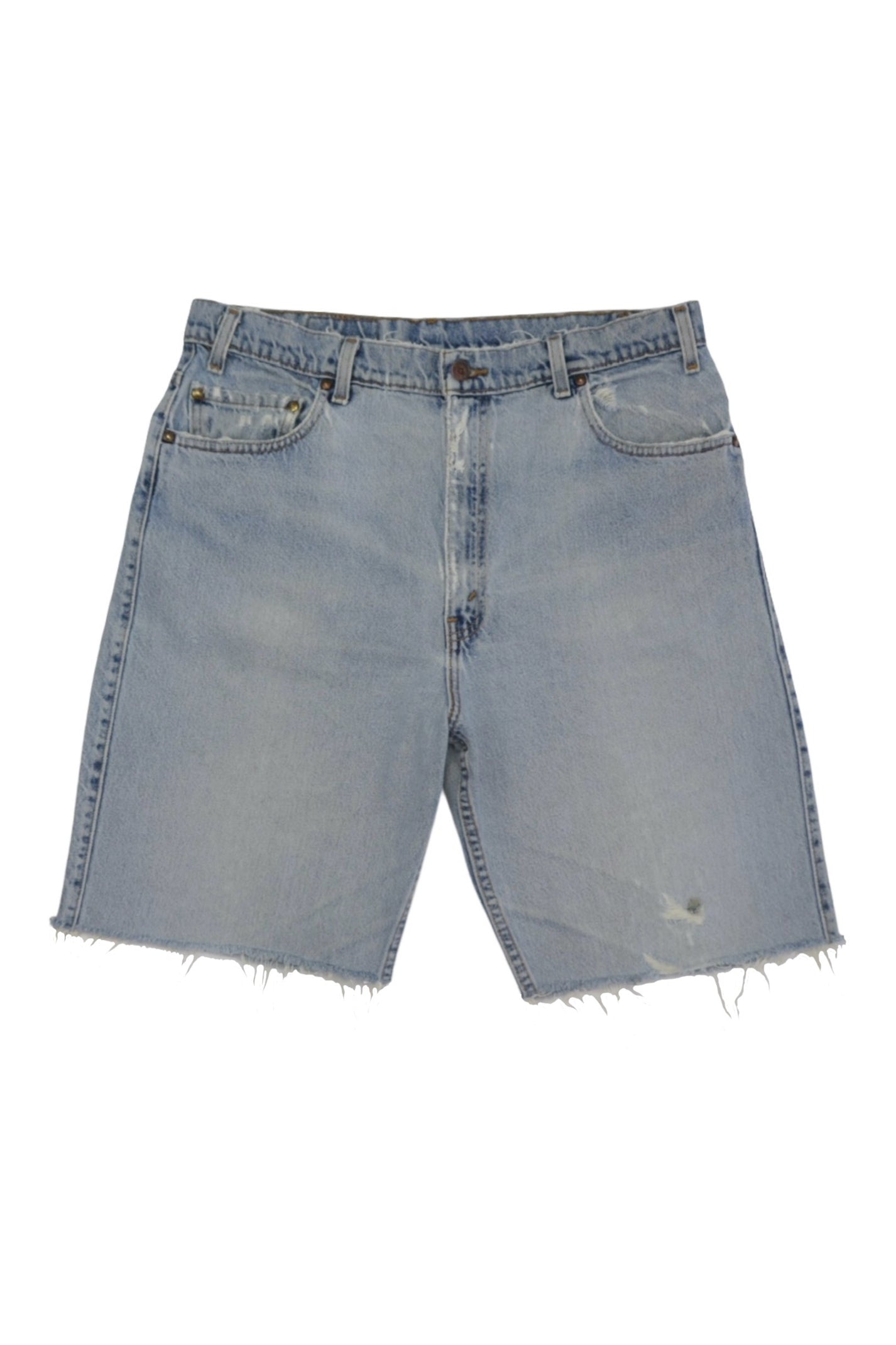 Vintage Levi’s Shorts • 36 mens / 34 wmns