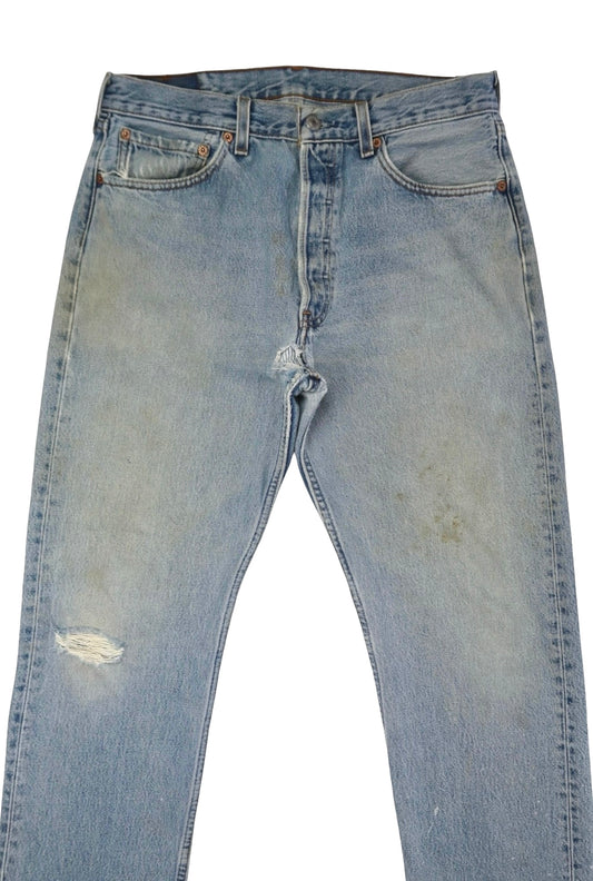 Vintage Levi’s • 31 mens / 29 wmns