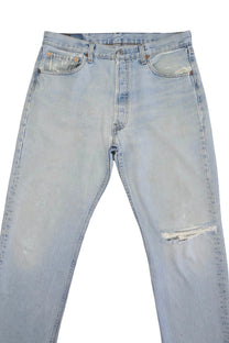 Vintage Levi’s • 32 mens / 30 wmns