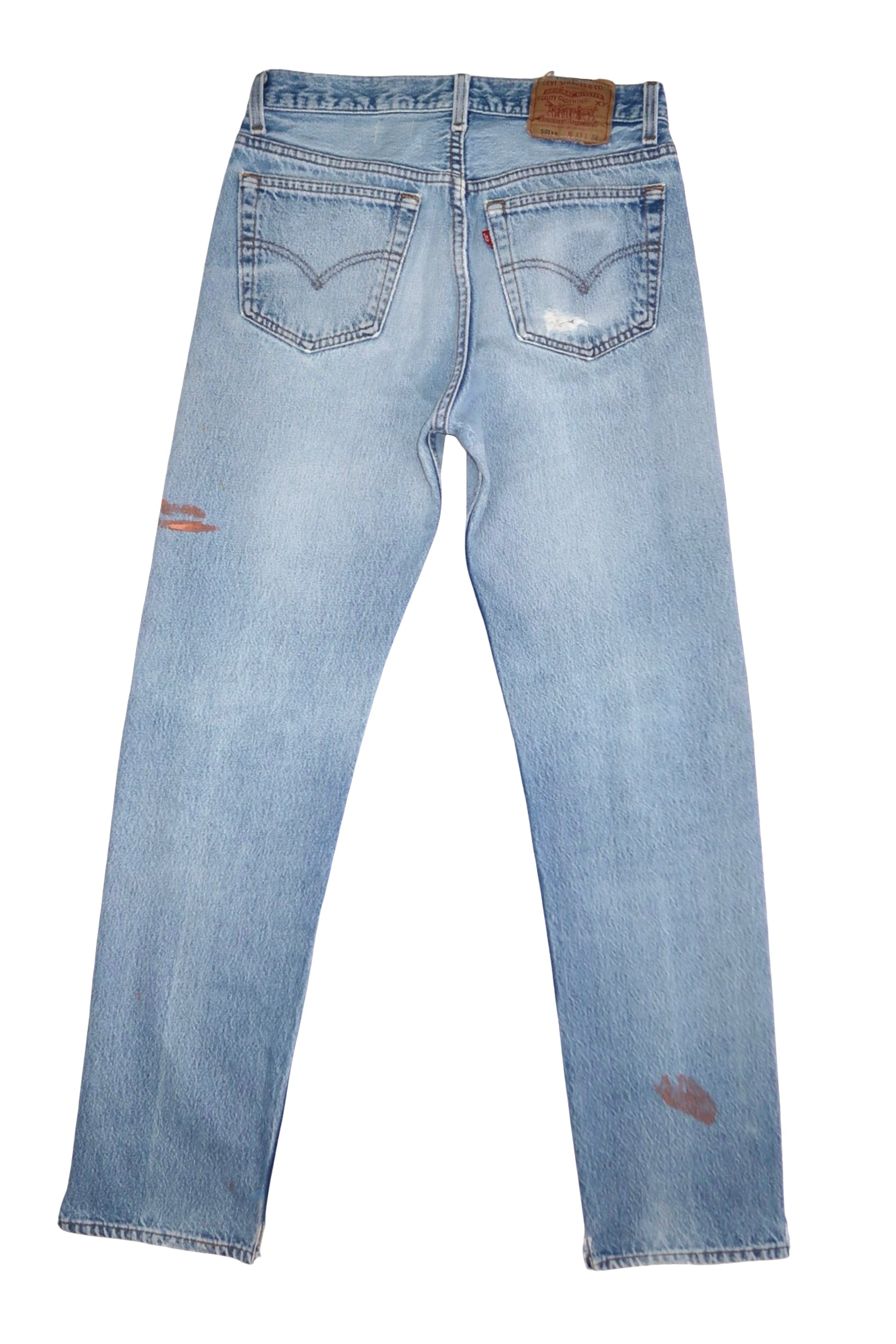 Vintage Levi’s • 30 mens / 28 wmns