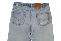 Vintage Levi’s • 31 mens / 29 wmns