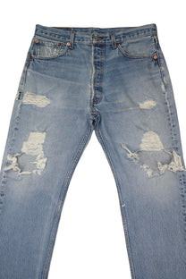 Vintage Levi’s • 32 mens / 30 wmns