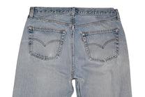 Vintage Levi’s • 36 mens / 34 wmns