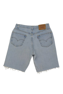 Vintage Levi’s Shorts • 31 mens / 29 wmns