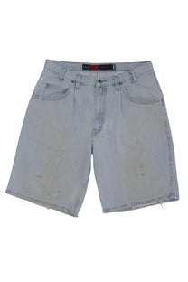 Vintage Levi’s Shorts • 33 mens / 31 wmns