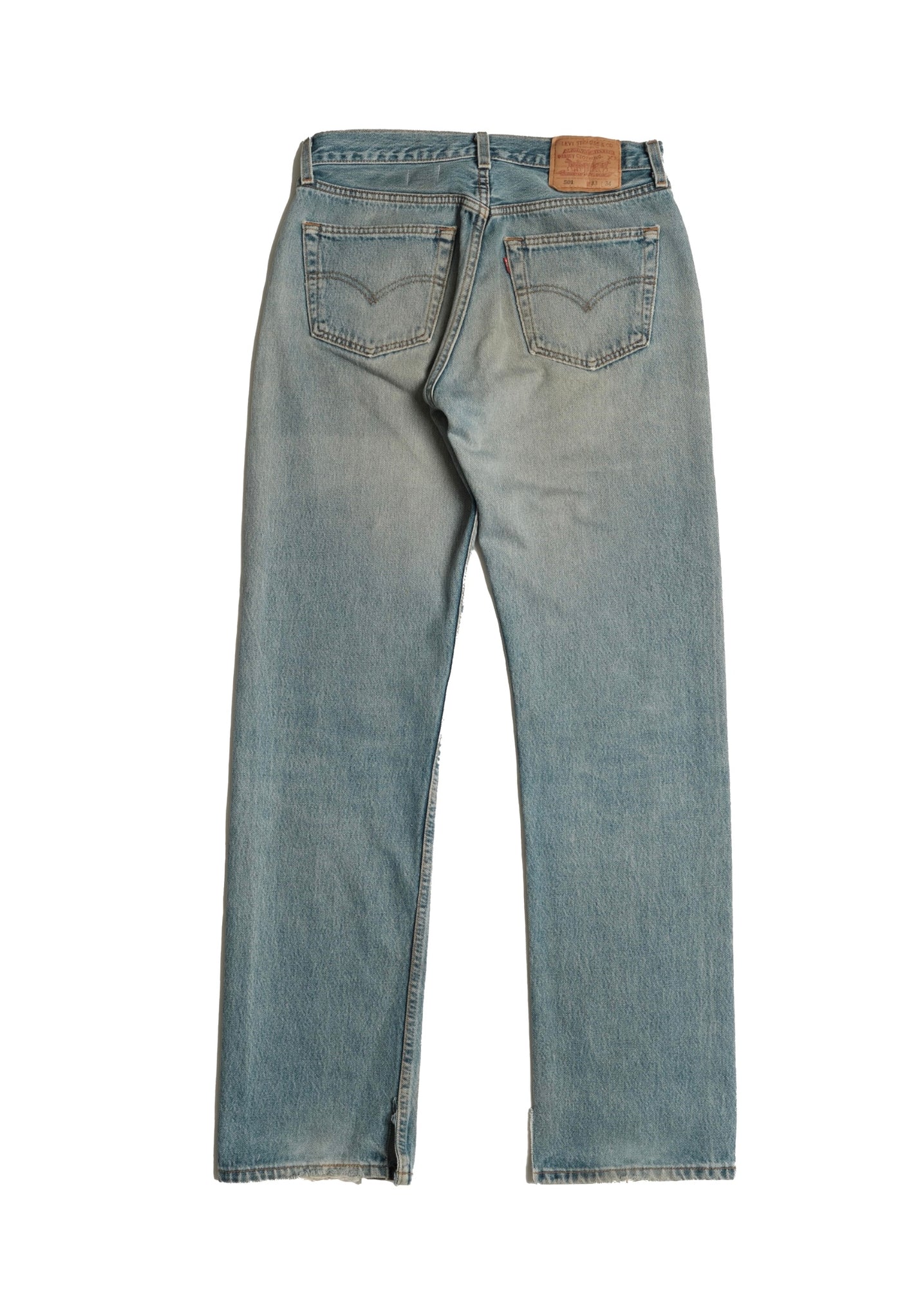 Vintage Levi’s • 30 mens / 28 wmns
