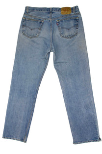 Vintage Levi’s • 32 mens / 30 wmns