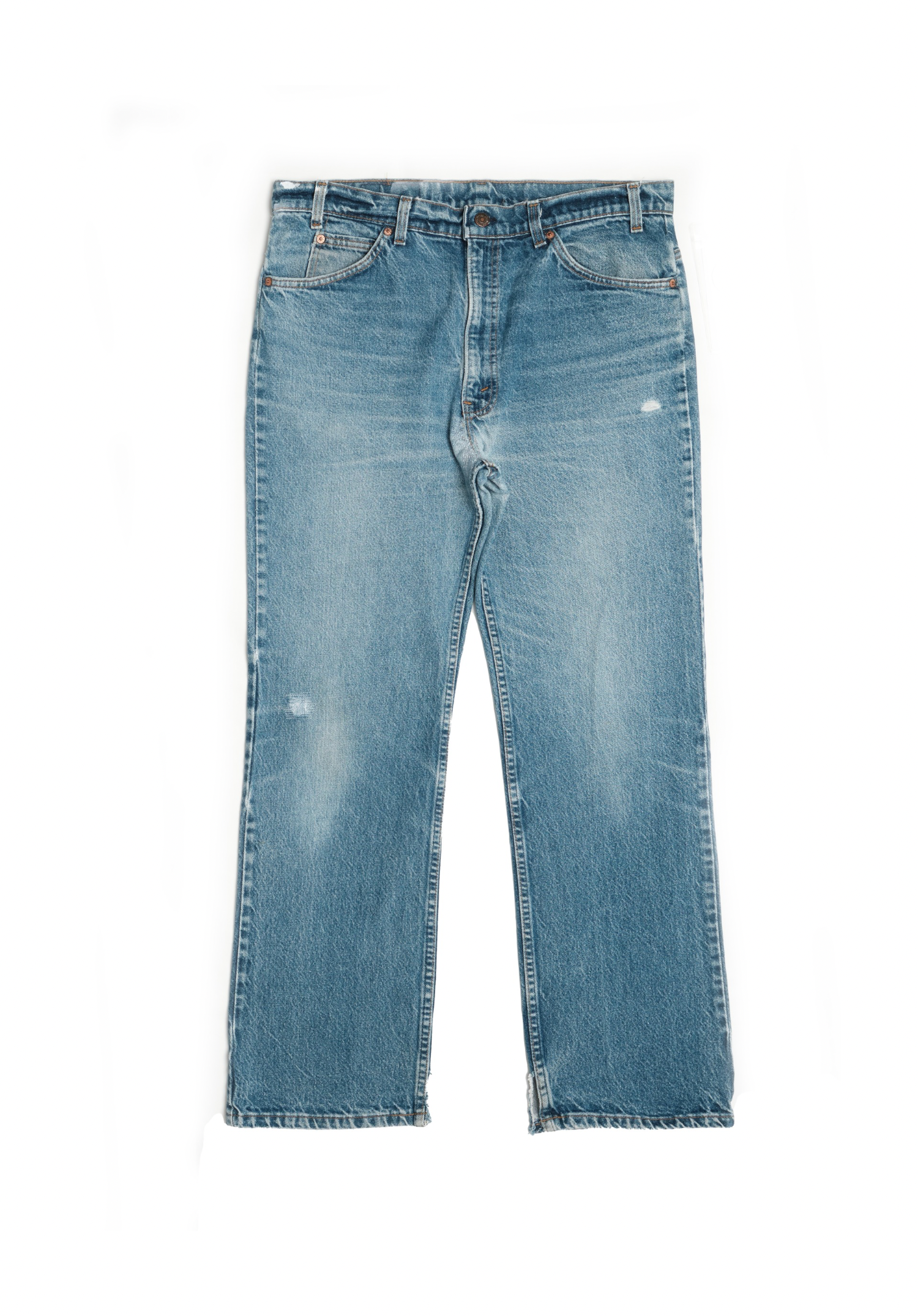Vintage Levi’s • 36 mens / 34 wmns