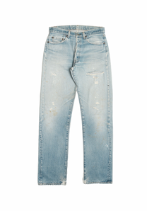 Vintage Levi’s • 31 mens / 29 wmns