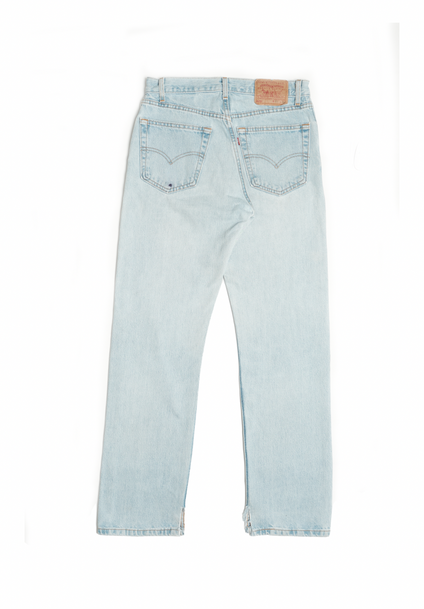 Vintage Levi’s • 31 mens / 29 wmns