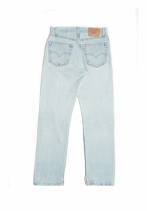Vintage Levi’s • 31 mens / 29 wmns