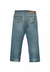 Vintage Levi’s • 34 mens / 32 wmns