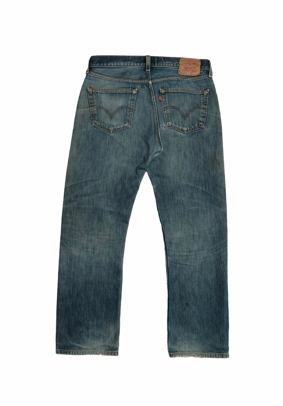 Vintage Levi’s • 33 mens / 31 wmns
