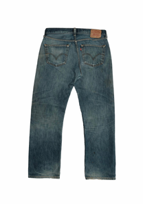 Vintage Levi’s • 33 mens / 31 wmns