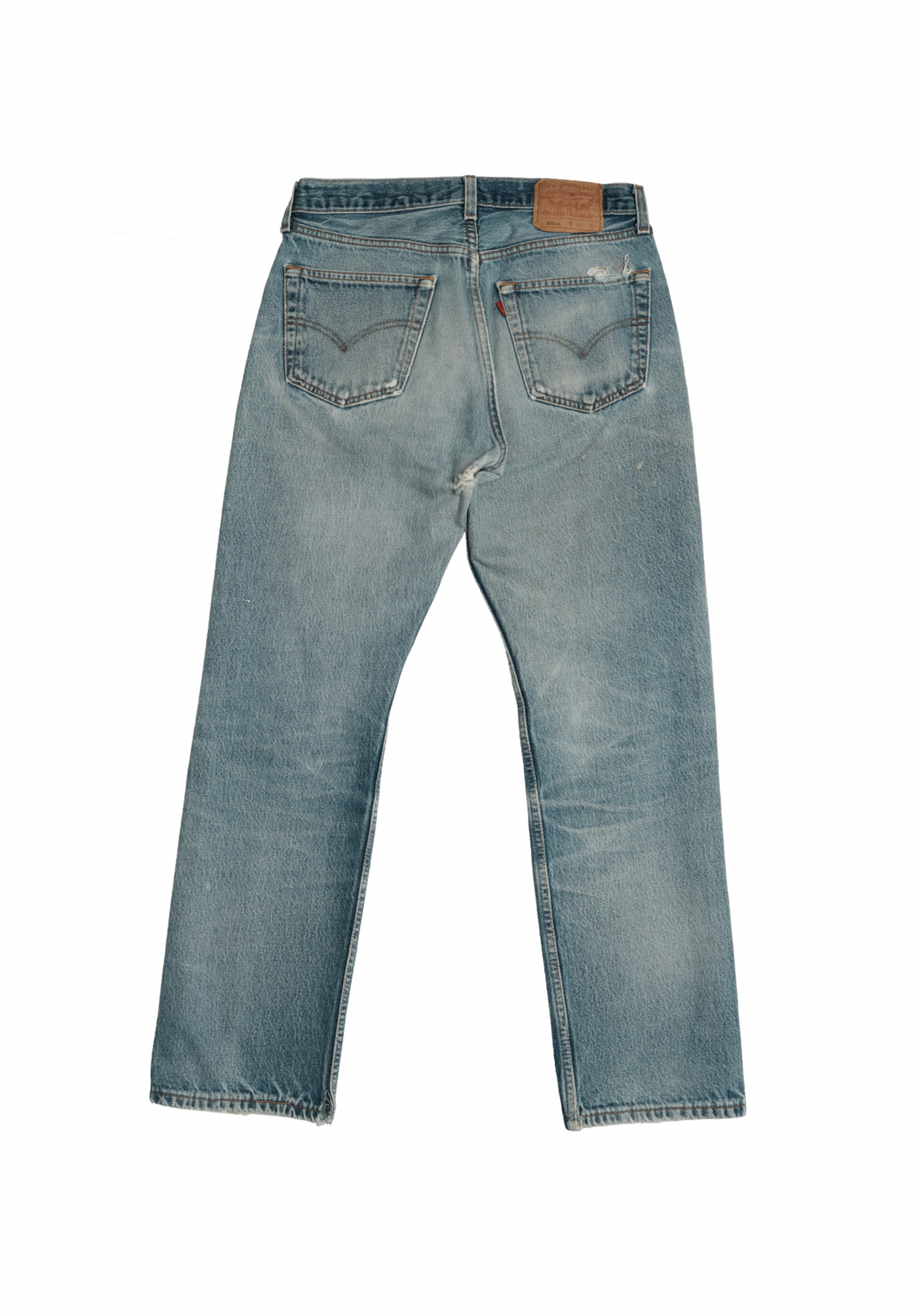 Vintage Levi’s • 31 mens / 29 wmns