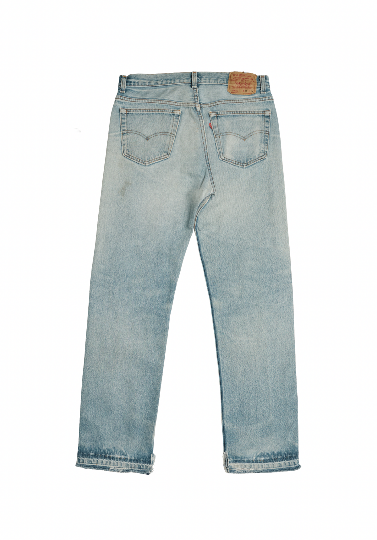 Vintage Levi’s • 33 mens / 31 wmns