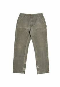 Vintage Carhartt Jeans • 34 mens / 32 wmns