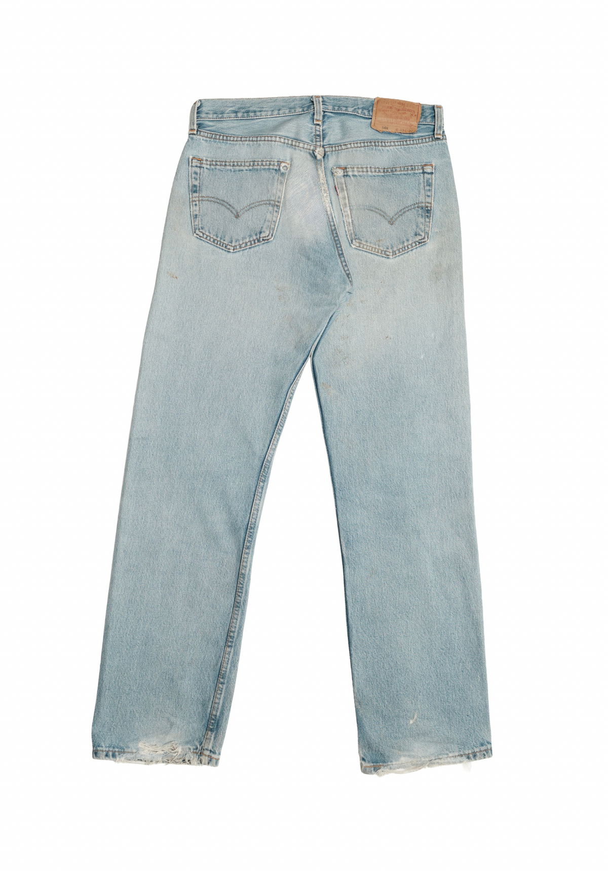 Vintage Levi’s • 32 mens / 30 wmns
