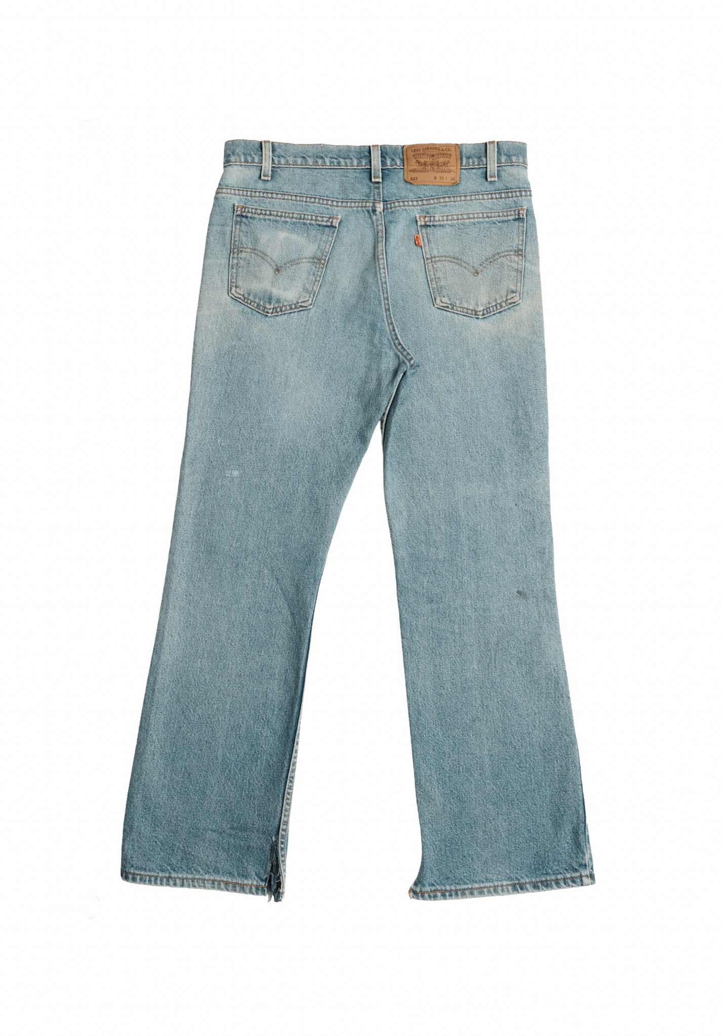 Vintage Levi’s • 33 mens / 31 wmns