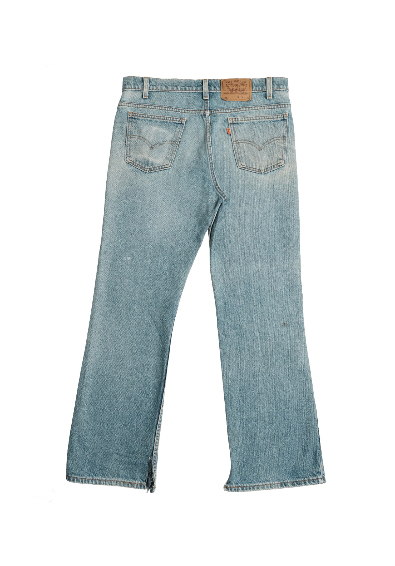 Vintage Levi’s • 33 mens / 31 wmns