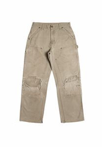 Vintage Carhartt Jeans • 32 mens / 30 wmns