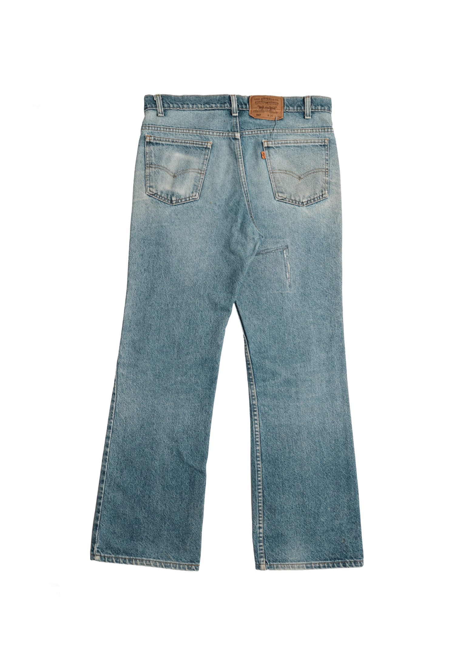 Vintage Levi’s • 33 mens / 31 wmns